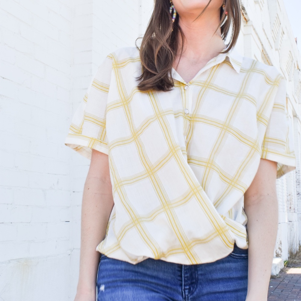 Yellow cross front top